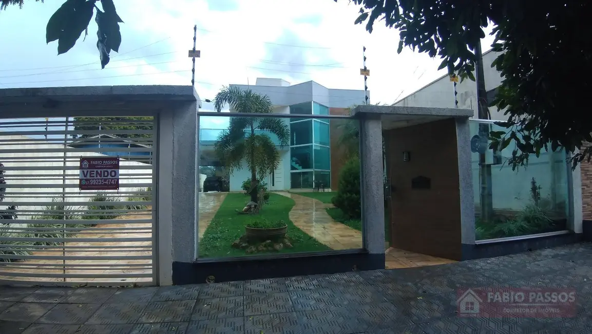 Foto 2 de Sobrado com 3 quartos à venda, 675m2 em Mundo Novo - MS