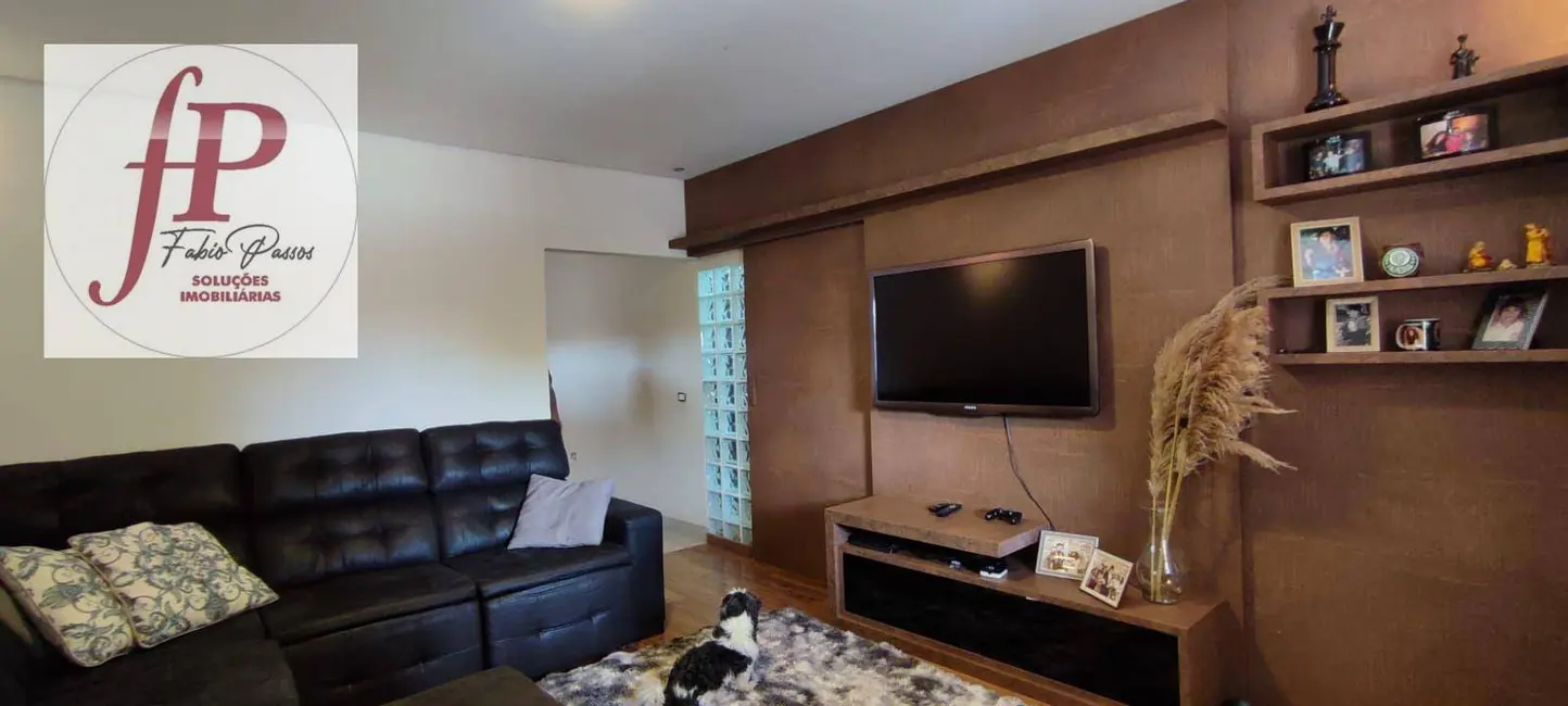 Casa com 3 quartos à venda, 663m2 em Mundo Novo - MS - imagem 4 Foto 4 de Casa com 3 quartos à venda, 663m2 em Mundo Novo - MS