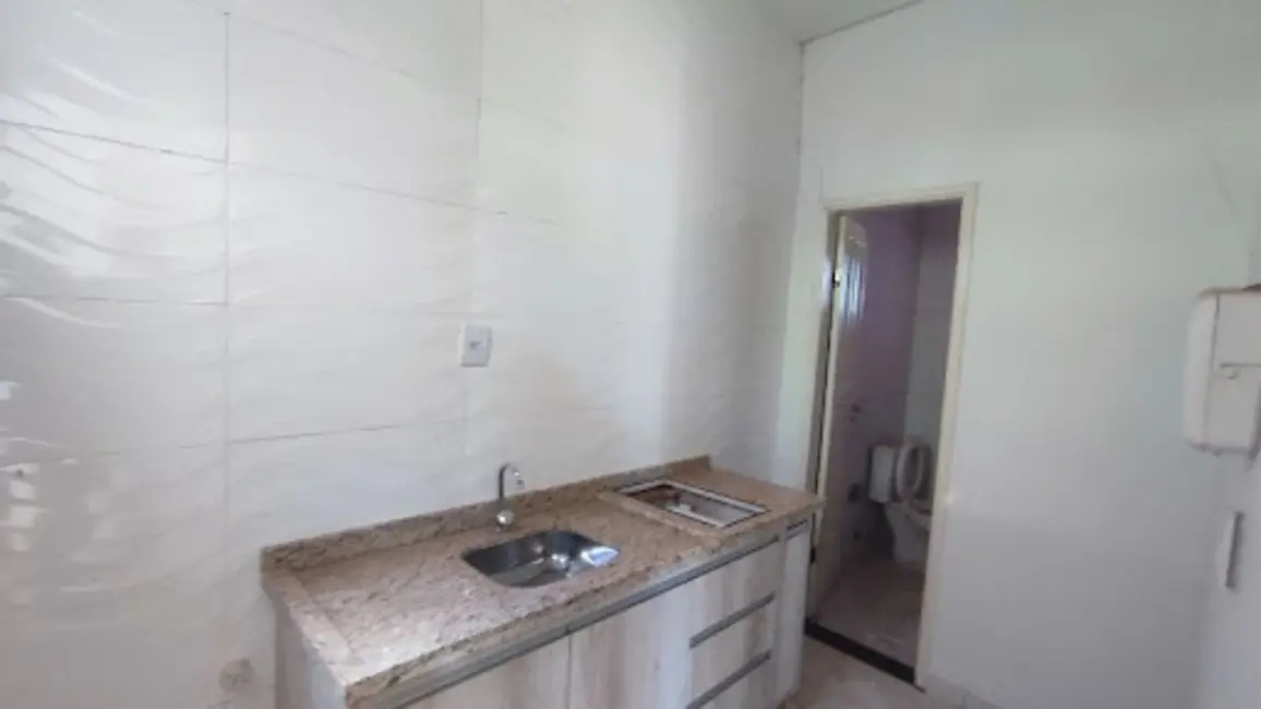 Foto 5 de Sala Comercial para alugar, 645m2 em Centro, Mundo Novo - MS