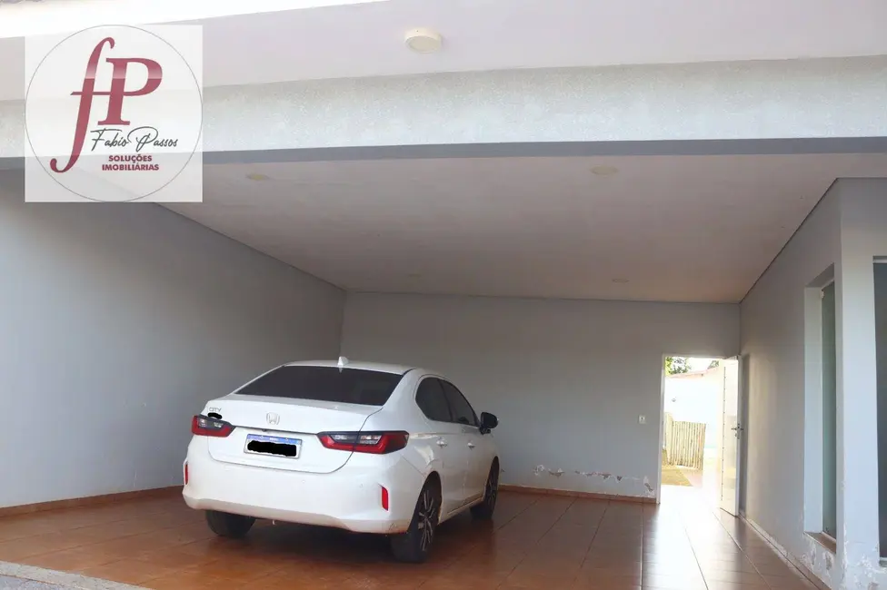 Sobrado com 5 quartos à venda, 640m2 em Mundo Novo - MS - imagem 3 Foto 3 de Sobrado com 5 quartos à venda, 640m2 em Mundo Novo - MS