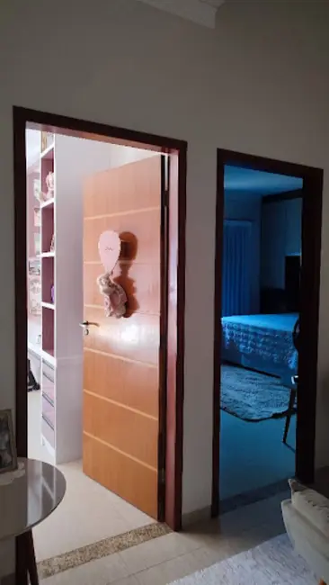 Casa com 3 quartos à venda, 450m2 em Mundo Novo - MS - imagem 8 Foto 8 de Casa com 3 quartos à venda, 450m2 em Mundo Novo - MS