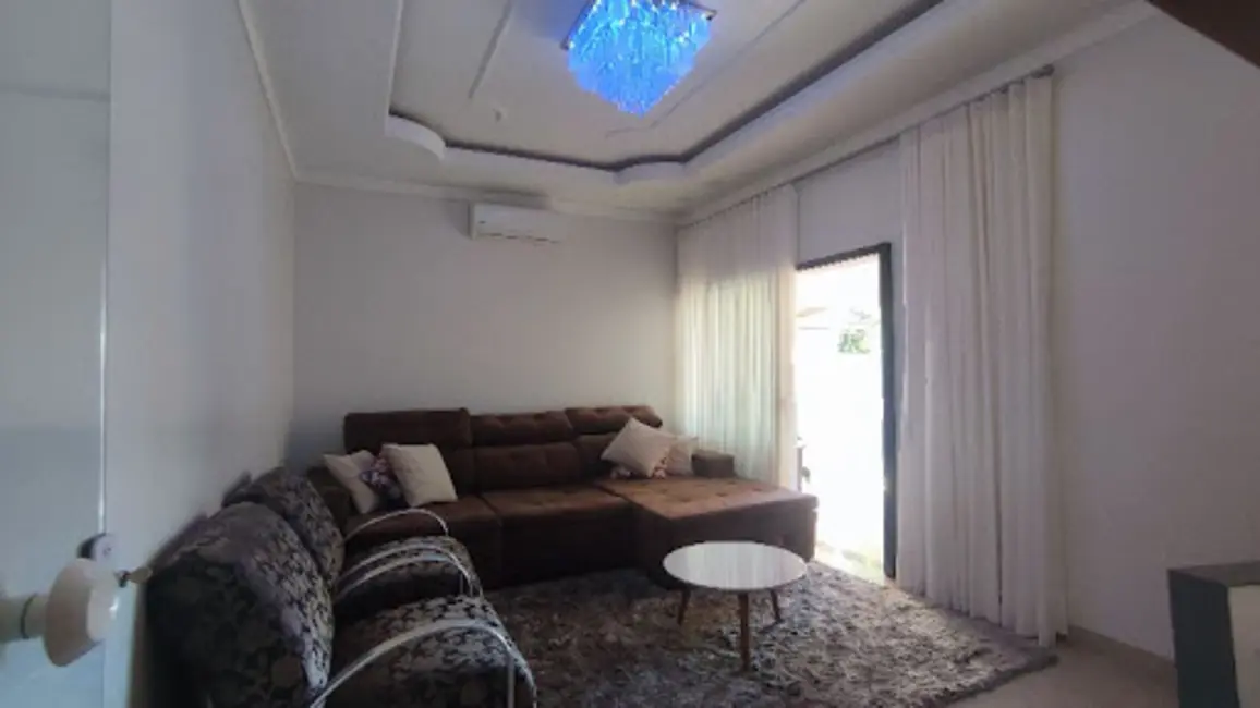 Casa com 3 quartos à venda, 450m2 em Mundo Novo - MS - imagem 3 Foto 3 de Casa com 3 quartos à venda, 450m2 em Mundo Novo - MS