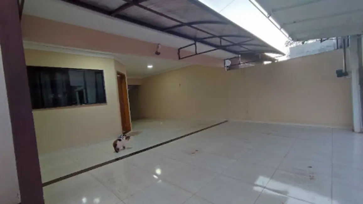 Casa com 3 quartos à venda, 305m2 em Mundo Novo - MS - imagem 5 Foto 5 de Casa com 3 quartos à venda, 305m2 em Mundo Novo - MS