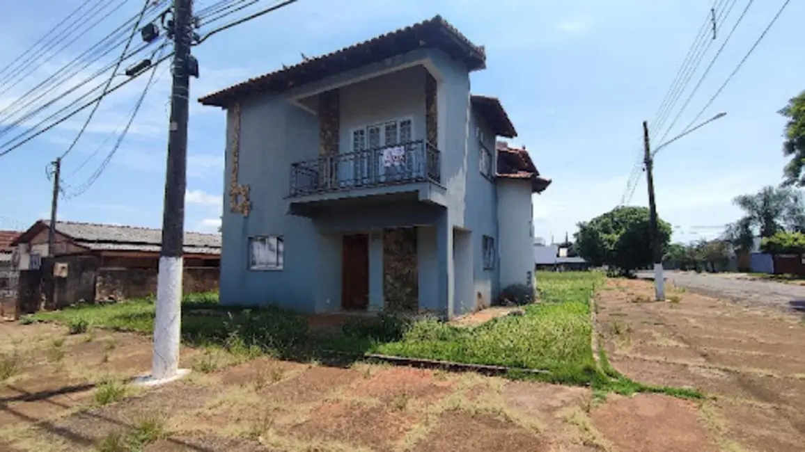 Foto 8 de Sobrado com 5 quartos à venda, 232m2 em Centro, Eldorado - MS