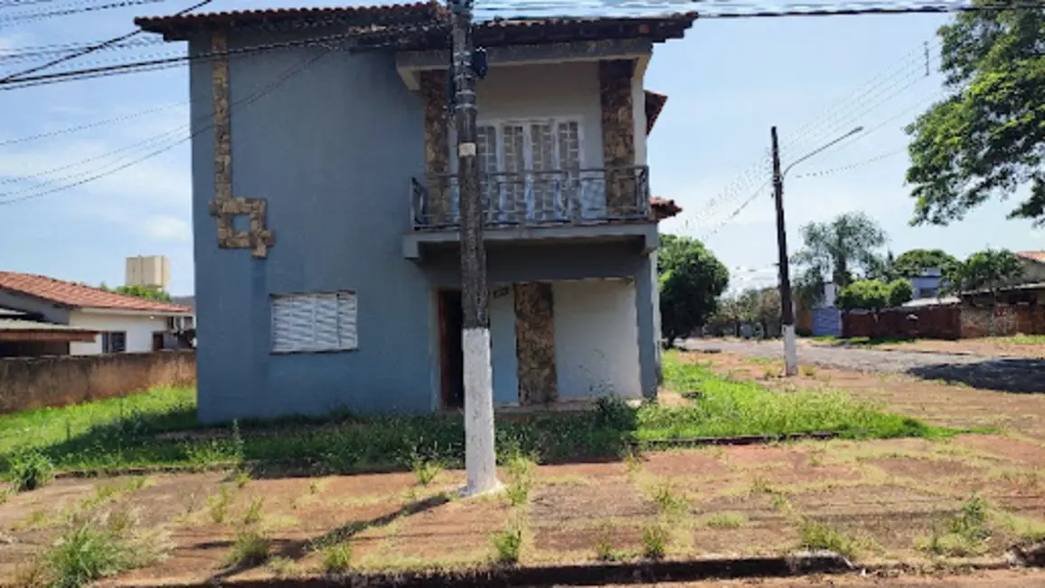 Foto 4 de Sobrado com 5 quartos à venda, 232m2 em Centro, Eldorado - MS