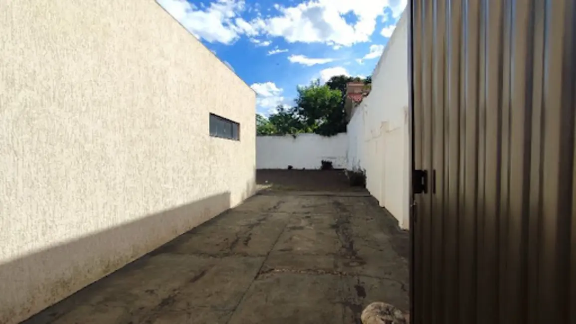 Foto 9 de Sala Comercial para alugar, 600m2 em Centro, Mundo Novo - MS
