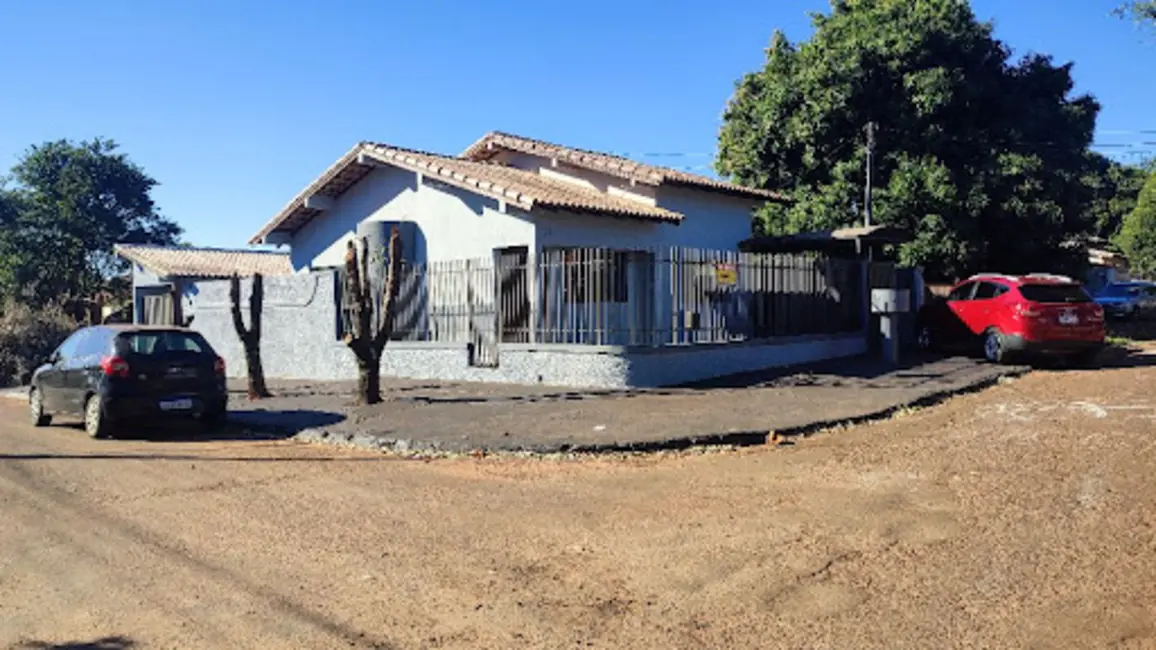 Foto 1 de Casa com 3 quartos à venda, 125m2 em Mundo Novo - MS