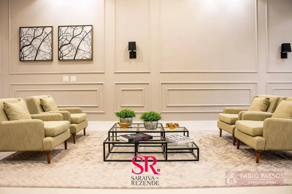 Foto 8 de Apartamento com 3 quartos à venda, 236m2 em Centro, Cascavel - PR