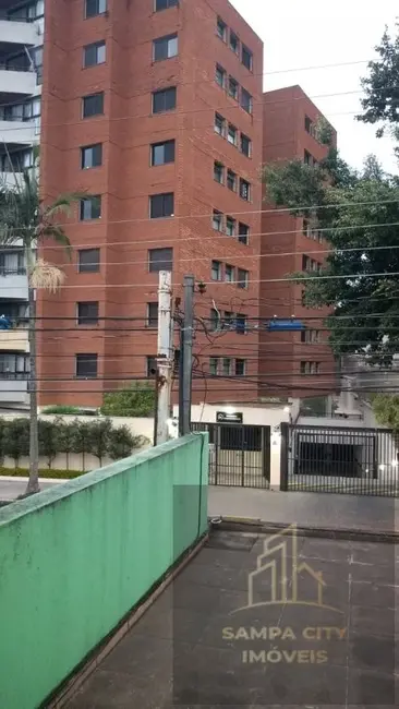 Sobrado com 3 quartos à venda, 245m2 em Santo Amaro, São Paulo - SP - imagem 3 Foto 3 de Sobrado com 3 quartos à venda, 245m2 em Santo Amaro, São Paulo - SP