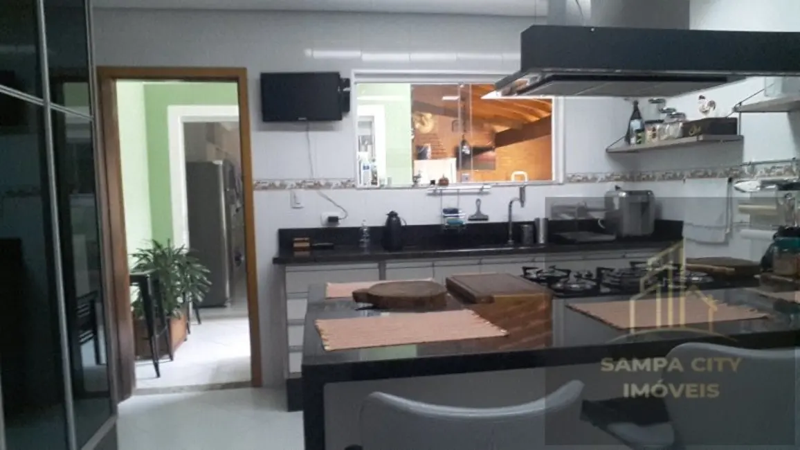 Foto 3 de Sobrado com 4 quartos à venda, 150m2 em Jardim dos Bichinhos, São Paulo - SP