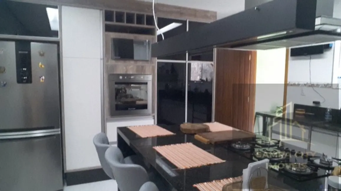 Foto 4 de Sobrado com 4 quartos à venda, 150m2 em Jardim dos Bichinhos, São Paulo - SP