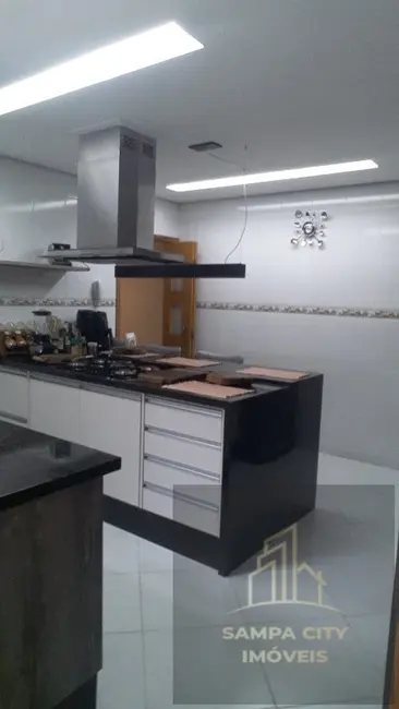 Foto 2 de Sobrado com 4 quartos à venda, 150m2 em Jardim dos Bichinhos, São Paulo - SP