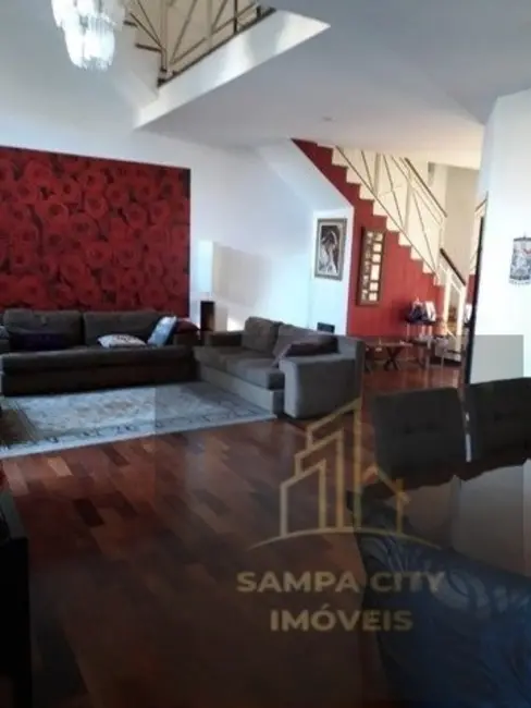 Foto 1 de Casa com 5 quartos para alugar, 350m2 em Santo Amaro, São Paulo - SP