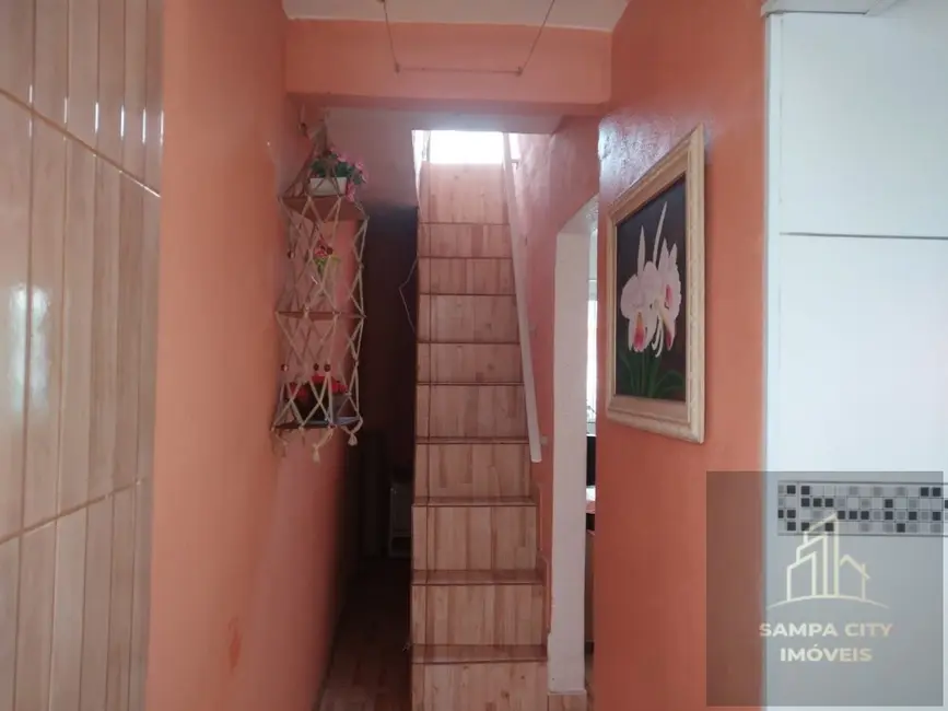 Casa com 2 quartos à venda, 250m2 em Jardim Eliana, São Paulo - SP - imagem 7 Foto 7 de Casa com 2 quartos à venda, 250m2 em Jardim Eliana, São Paulo - SP