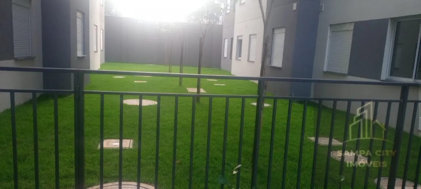 Foto 3 de Apartamento com 2 quartos para alugar, 33m2 em Socorro, São Paulo - SP