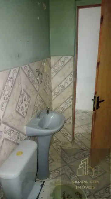 Foto 2 de Casa com 2 quartos à venda, 200m2 em Cidade Ipava, São Paulo - SP