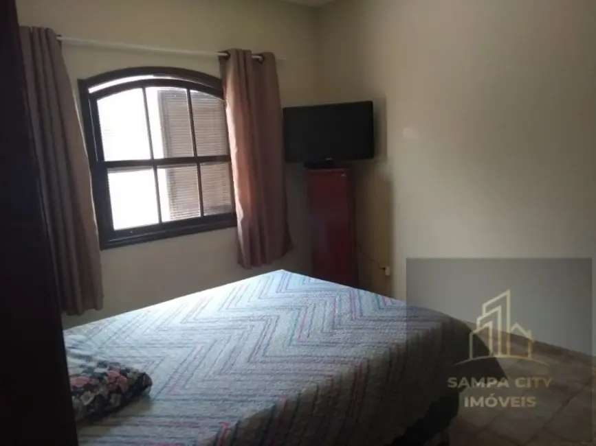 Casa com 3 quartos à venda, 435m2 em Centro, Jumirim - SP - imagem 3 Foto 3 de Casa com 3 quartos à venda, 435m2 em Centro, Jumirim - SP