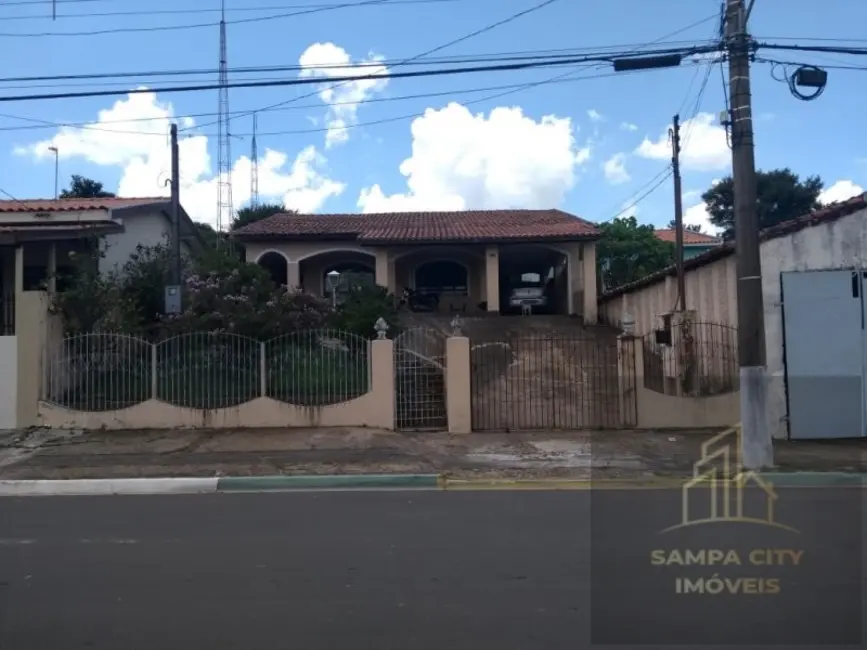 Foto 1 de Casa com 3 quartos à venda, 435m2 em Centro, Jumirim - SP
