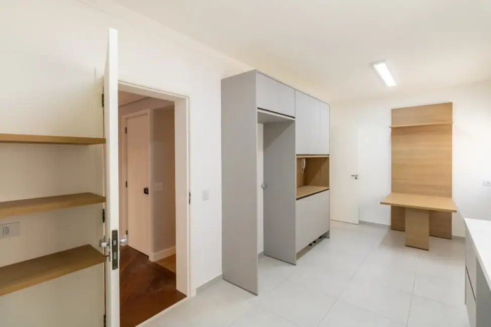 Foto 6 de Apartamento com 3 quartos à venda, 176m2 em Higienópolis, São Paulo - SP