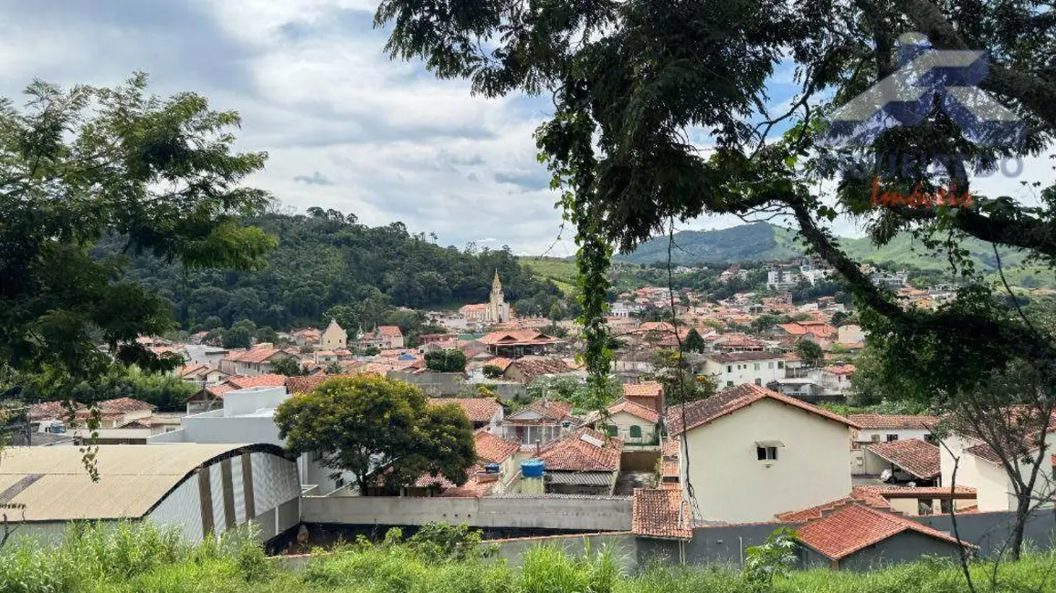 Foto 1 de Casa com 10 quartos à venda, 566m2 em Tronqueiras, Passa Quatro - MG