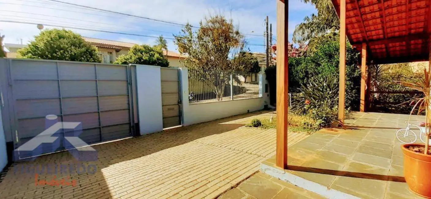 Foto 8 de Casa com 3 quartos à venda, 792m2 em Colina Verde, Tatui - SP