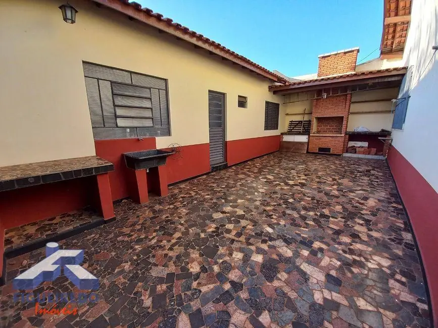 Foto 4 de Casa com 4 quartos à venda, 300m2 em Loteamento Modena, Tatui - SP