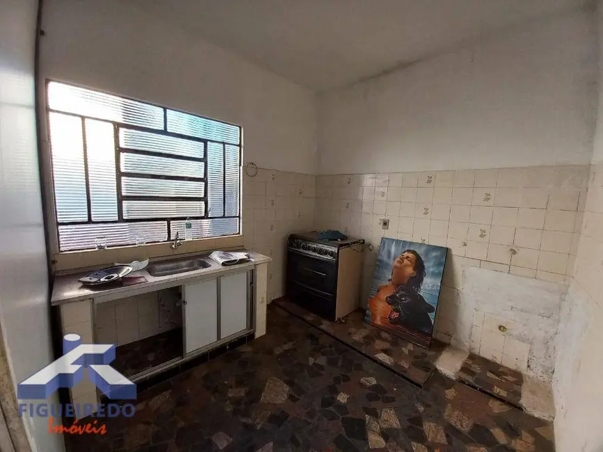 Foto 8 de Casa com 4 quartos à venda, 300m2 em Loteamento Modena, Tatui - SP