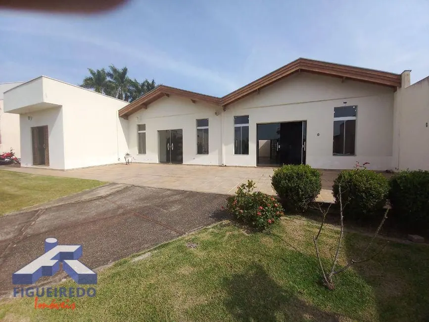 Foto 1 de Casa com 3 quartos à venda, 1000m2 em Parque Santa Maria, Tatui - SP