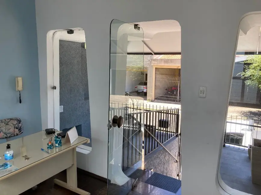 Loja para alugar, 70m2 em Centro, Tatui - SP - imagem 6 Foto 6 de Loja para alugar, 70m2 em Centro, Tatui - SP