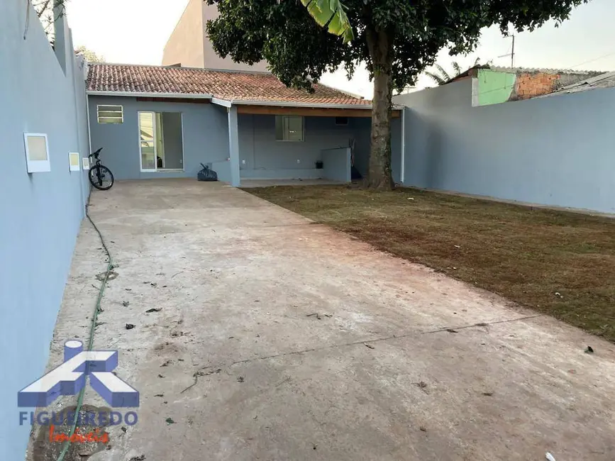 Foto 2 de Casa com 2 quartos à venda, 250m2 em Jardim Thomaz Guedes, Tatui - SP