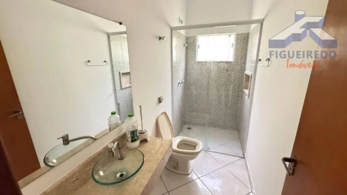 Casa com 3 quartos para alugar em Centro, Tatui - SP - imagem 8 Foto 8 de Casa com 3 quartos para alugar em Centro, Tatui - SP