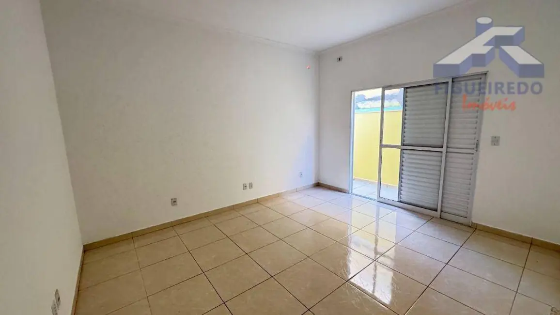 Foto 13 de Casa com 3 quartos para alugar em Centro, Tatui - SP