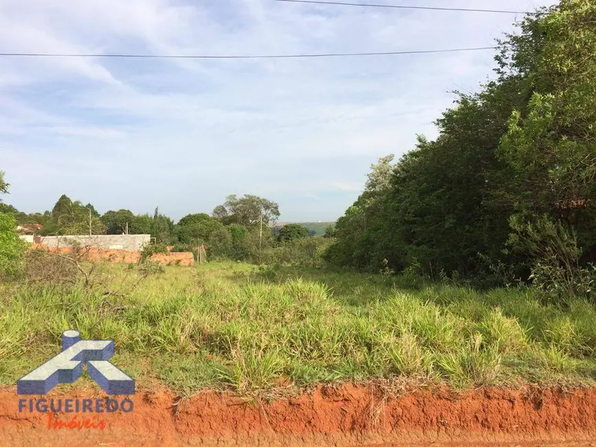 Foto 1 de Terreno / Lote à venda, 1000m2 em Jardim Gramado, Tatui - SP