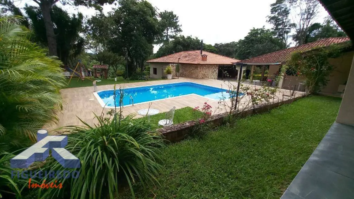 Foto 1 de Casa com 4 quartos à venda, 6401m2 em Tatui - SP