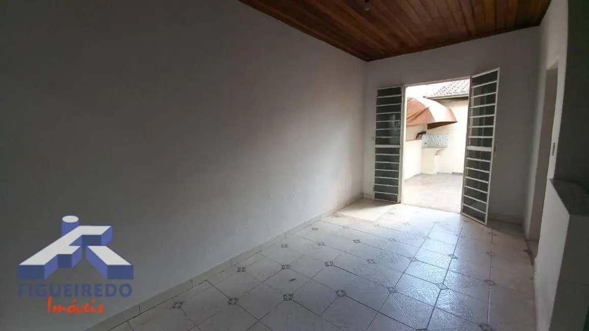 Foto 7 de Casa com 4 quartos à venda, 156m2 em Vila Doutor Laurindo, Tatui - SP