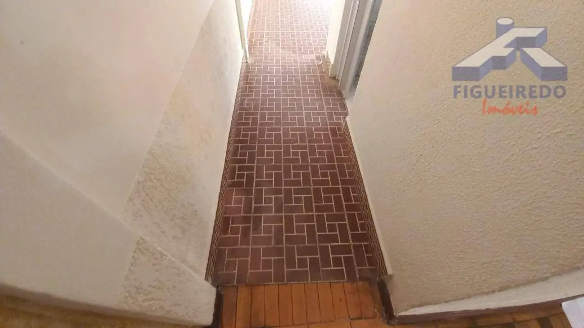 Casa com 2 quartos para alugar em Centro, Tatui - SP - imagem 8 Foto 8 de Casa com 2 quartos para alugar em Centro, Tatui - SP