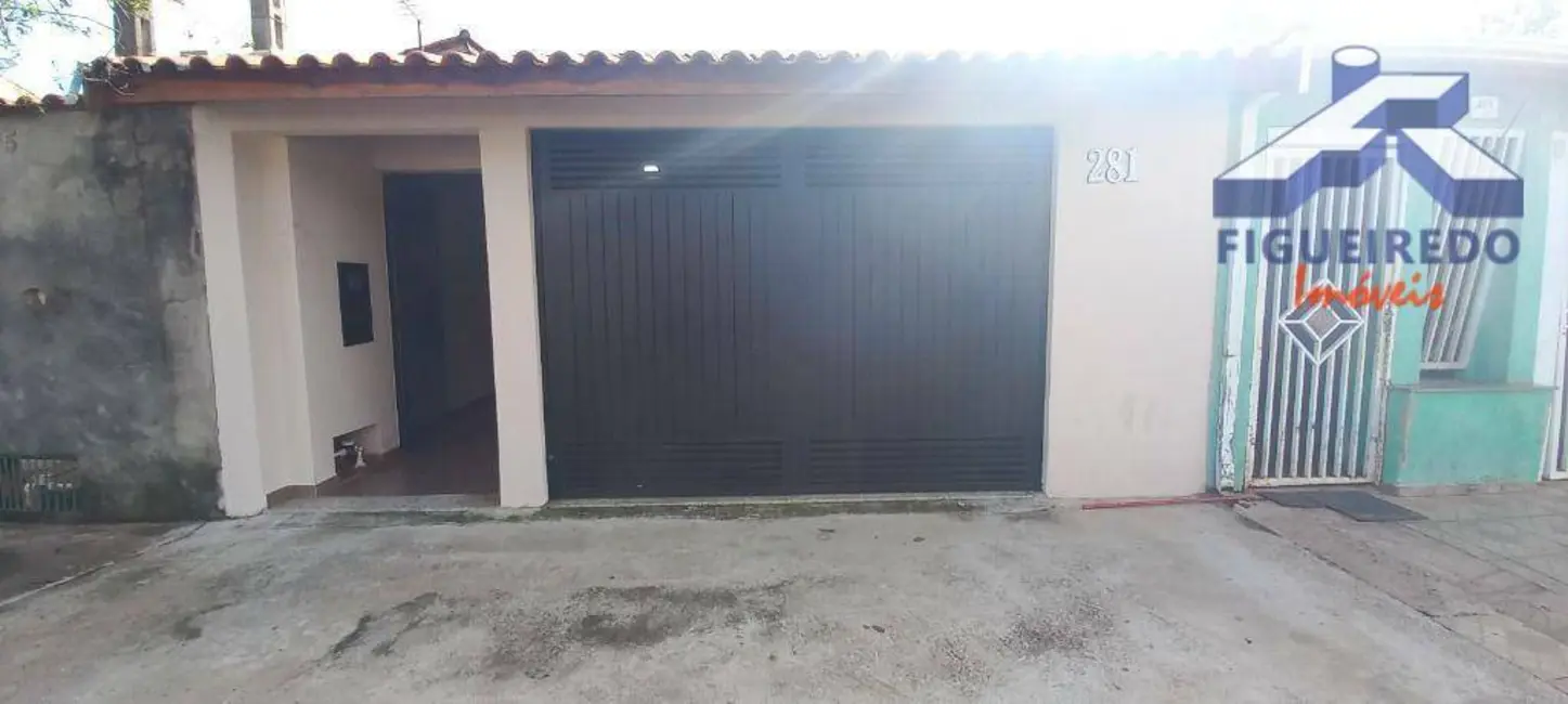 Foto 2 de Casa com 2 quartos para alugar, 94m2 em Europark, Tatui - SP