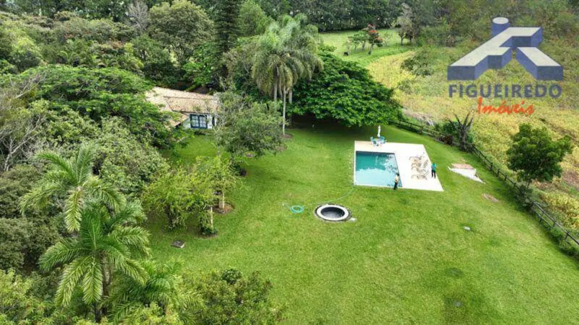 Foto 4 de Sítio / Rancho com 6 quartos à venda, 266200m2 em Tatui - SP