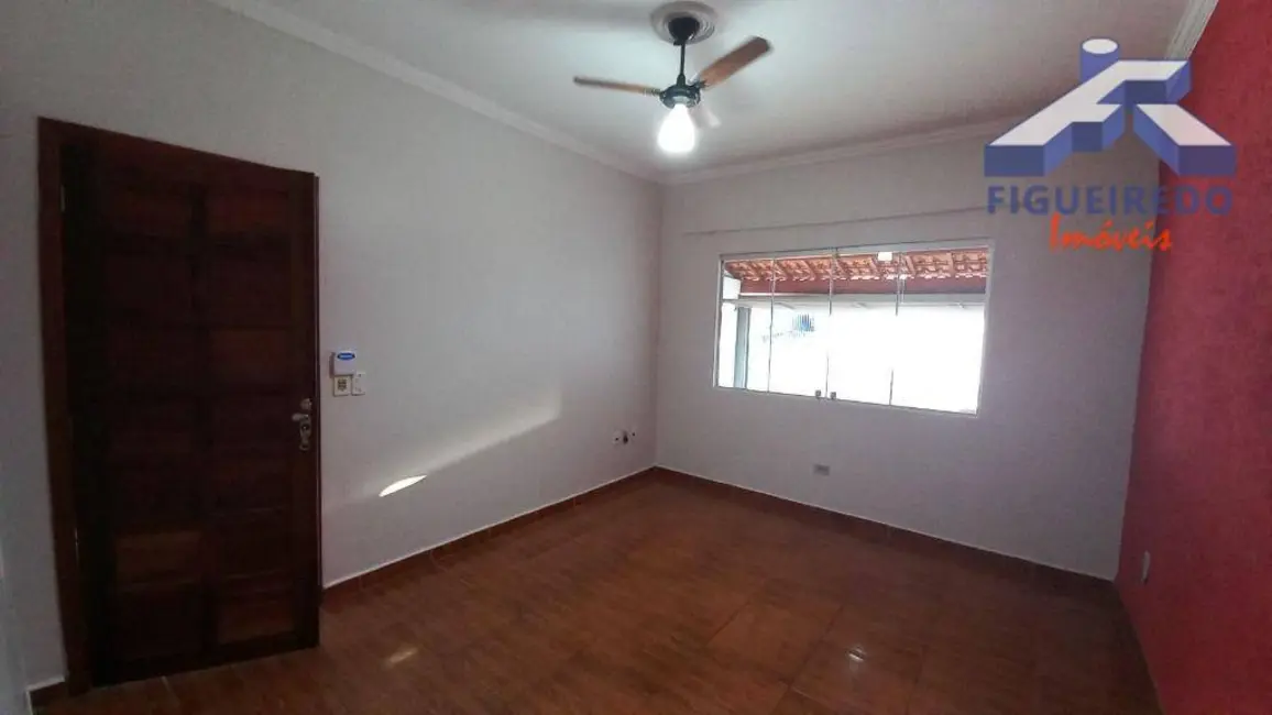 Foto 3 de Casa com 2 quartos à venda, 157m2 em Parque Santa Maria, Tatui - SP