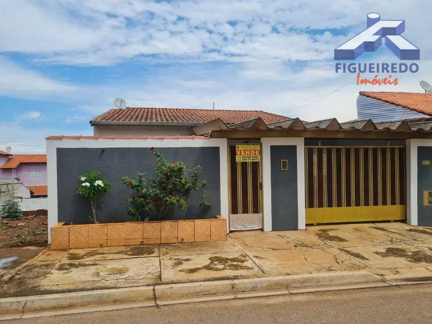 Foto 1 de Casa com 3 quartos à venda, 250m2 em Capela Do Alto - SP