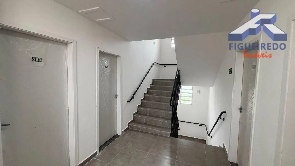 Foto 8 de Apartamento com 2 quartos para alugar, 51m2 em Tatui - SP
