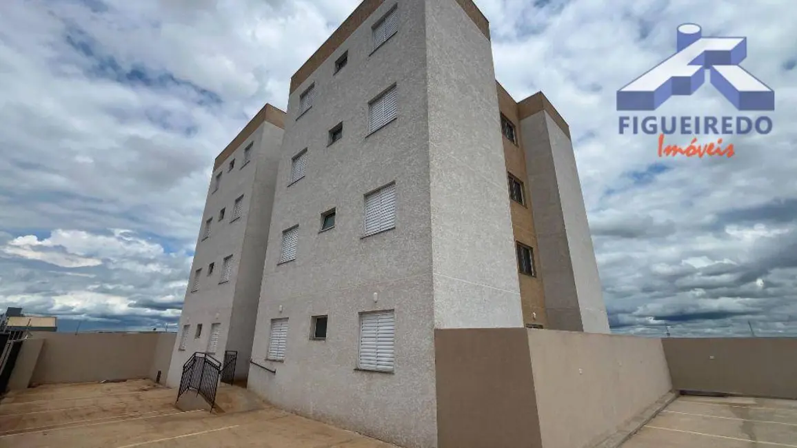 Foto 1 de Apartamento com 2 quartos para alugar, 51m2 em Tatui - SP