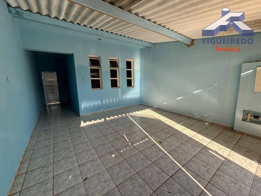 Foto 2 de Casa à venda, 150m2 em Jardim XI de Agosto, Tatui - SP