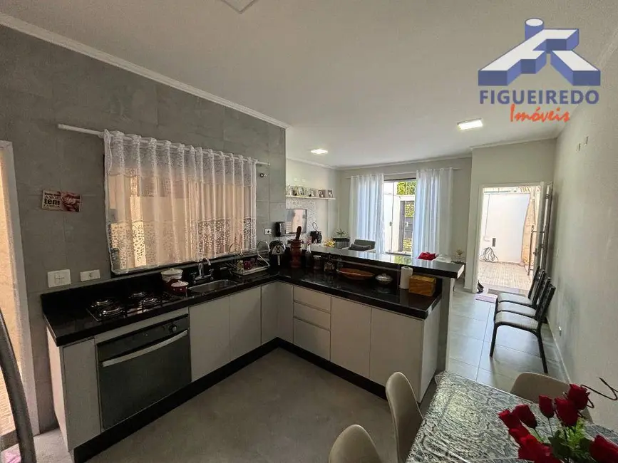 Foto 6 de Casa com 2 quartos à venda, 125m2 em Jardim Santa Rita de Cássia, Tatui - SP