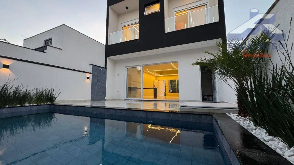Foto 1 de Casa com 3 quartos à venda, 186m2 em Tatui - SP