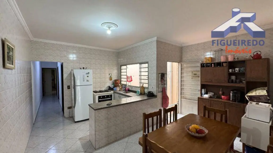 Foto 6 de Casa com 2 quartos à venda, 150m2 em Parque Santa Maria, Tatui - SP