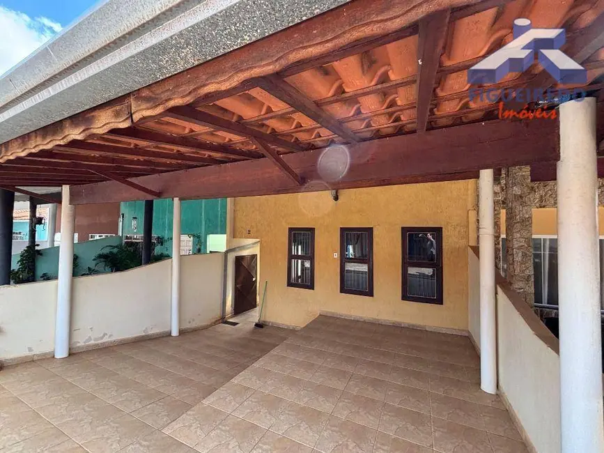 Foto 1 de Casa de Condomínio com 2 quartos à venda, 70m2 em Parque Santa Maria, Tatui - SP