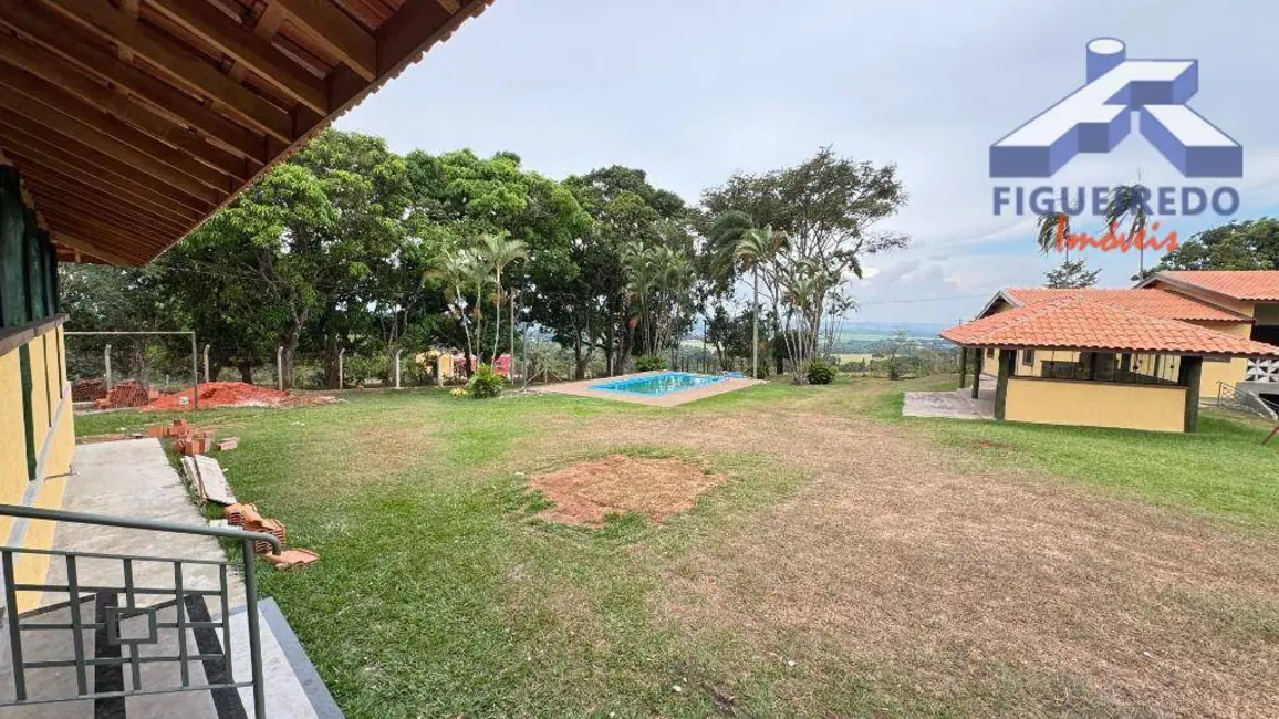 Foto 4 de Sítio / Rancho com 3 quartos à venda, 24200m2 em Tatui - SP