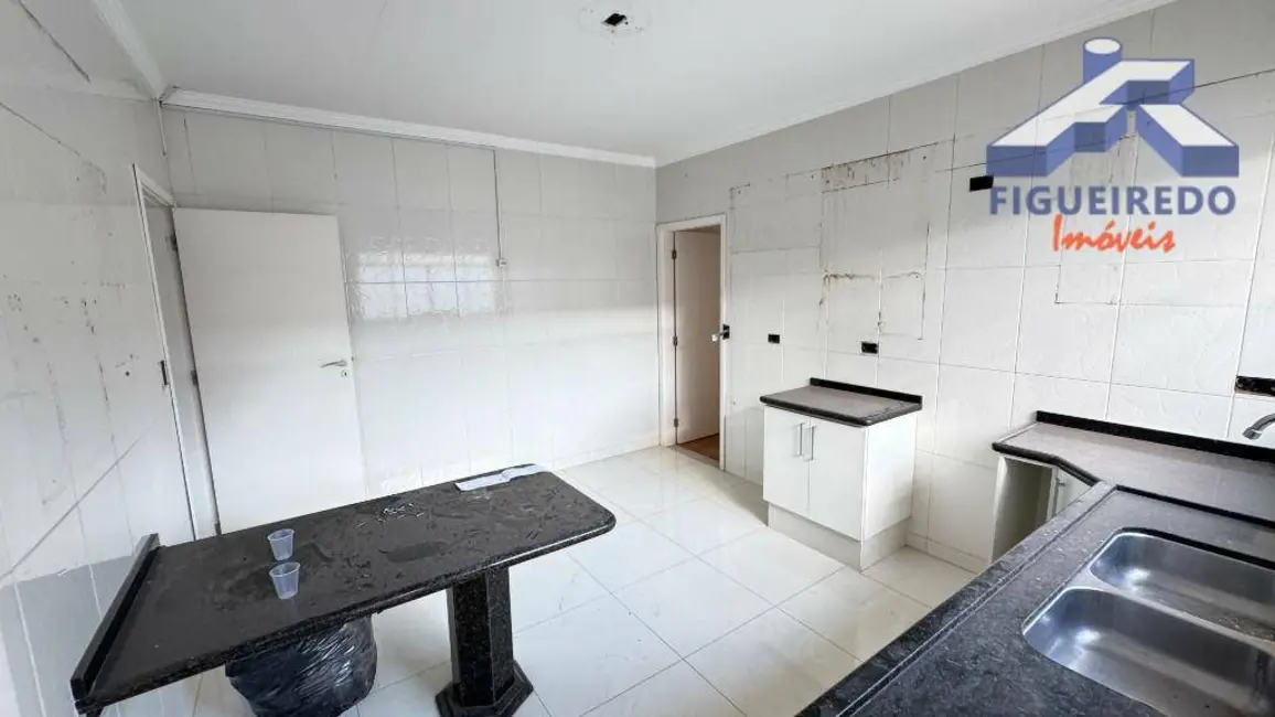 Foto 13 de Sobrado à venda, 248m2 em Vila Doutor Laurindo, Tatui - SP