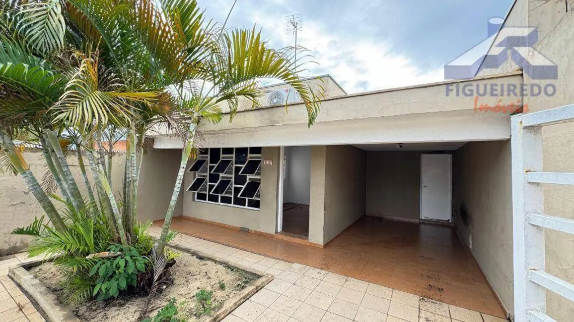 Foto 2 de Casa com 3 quartos à venda, 337m2 em Centro, Tatui - SP